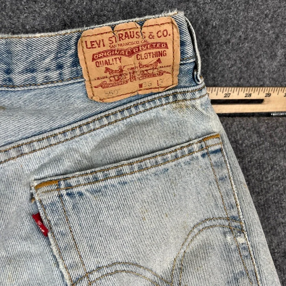 Levis‎ 550 Jeans Mens Size 36x34 Light Wash Distressed Relaxed Tapered